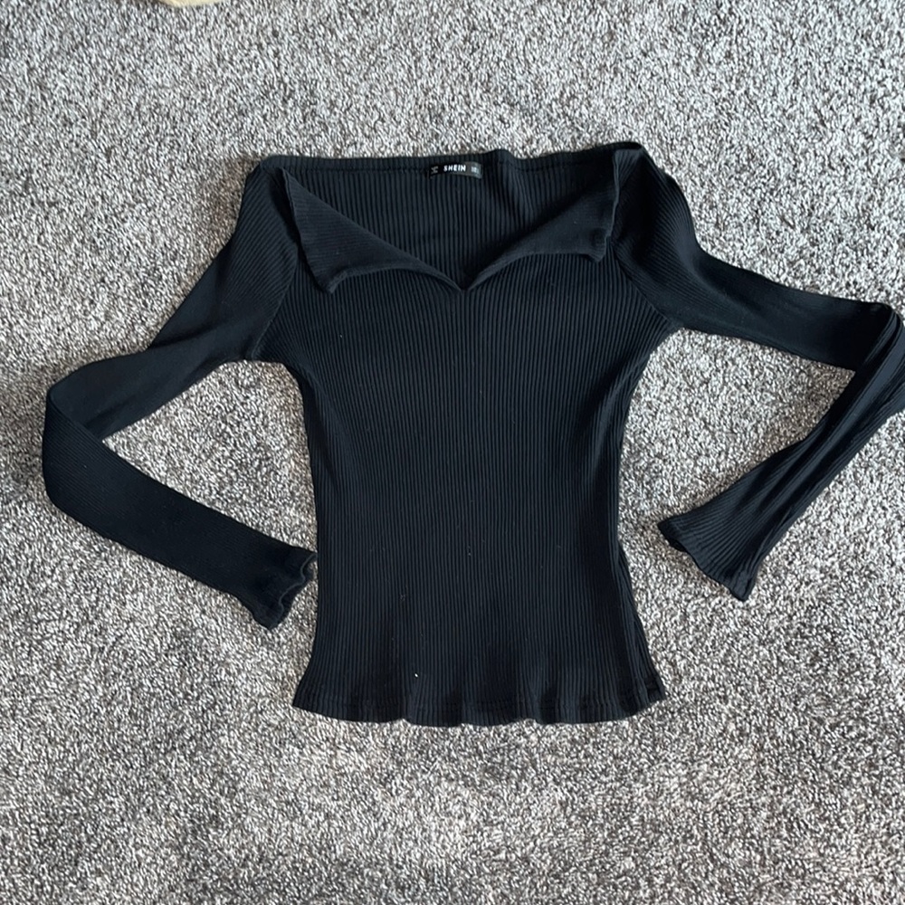 SHEIN Ribbed Black long sleeve V-neck tee Size Large